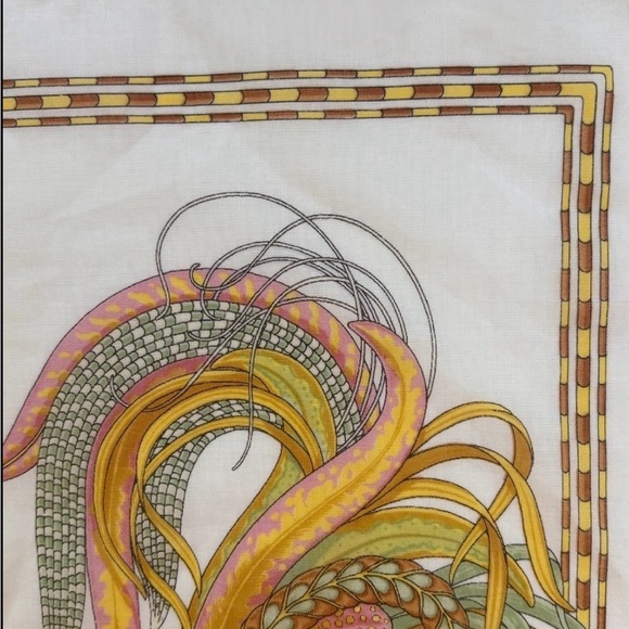 Vintage Italian Salvatore Ferragamo Scarf With 2 Colorful Roosters, 16.5”x17.5” - Picture 7 of 10